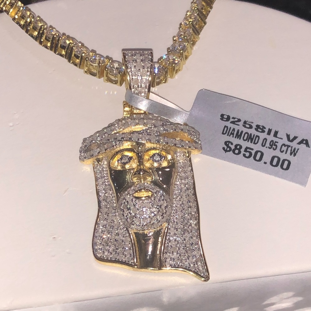 Real diamond Jesus head pendant for men, not c not moissanite, 10k gold vermeil - Picture 8 of 9